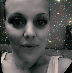 Meet your Posher, Stacy